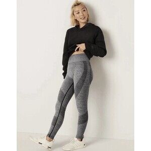 PINK Victoria’s Secret Size M Gray Seamless Leggings High Waist Full Length Yoga